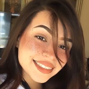 Meet your Posher, Destiny